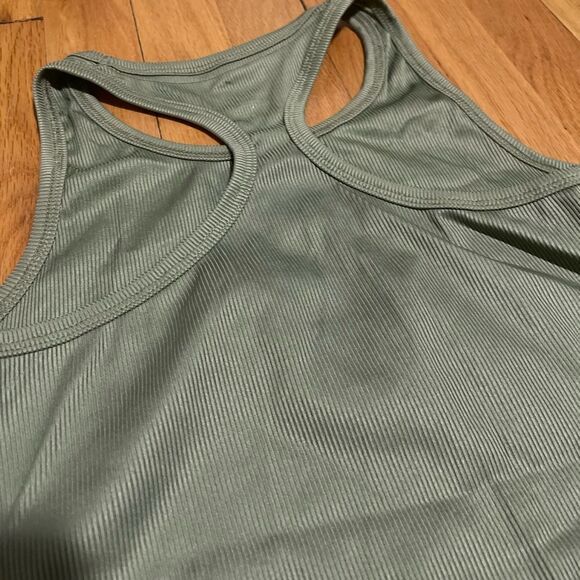 Nine West Active | Rib Tank - Picture 3 of 3